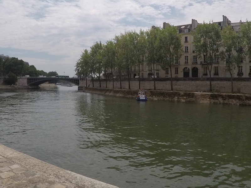 Foto do rio Sena Paris
